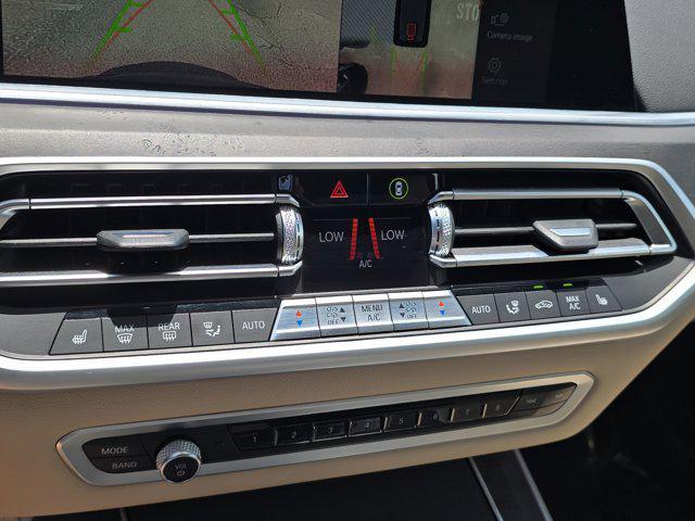 2022 Manhattan Green Metallic BMW X5