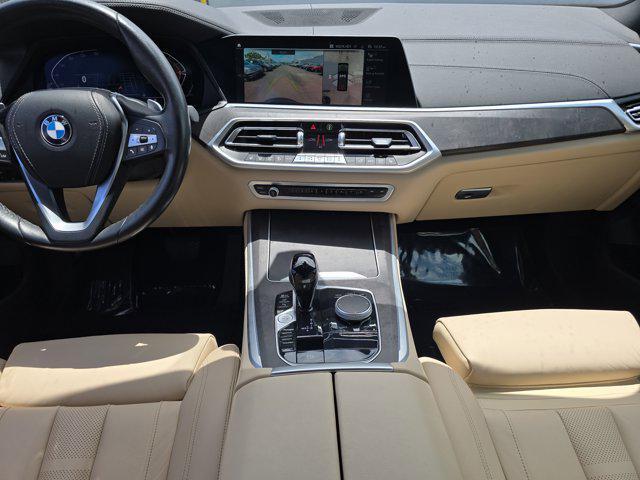 2022 Manhattan Green Metallic BMW X5