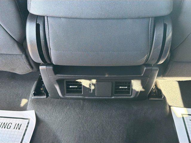 used 2024 Chevrolet Silverado 1500 car, priced at $31,183