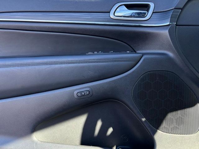 used 2021 Jeep Grand Cherokee car, priced at $21,299