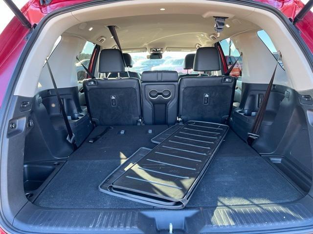 used 2025 Honda Pilot car, priced at $36,997