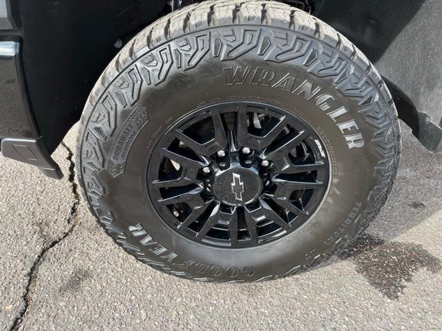 used 2025 Chevrolet Silverado 2500 car, priced at $73,199