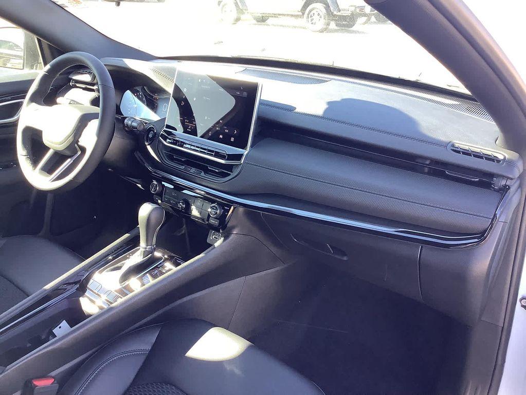 new 2026 Jeep Compass car, priced at $32,210