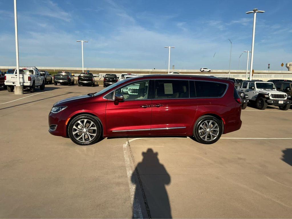 used 2019 Chrysler Pacifica car, priced at $19,425