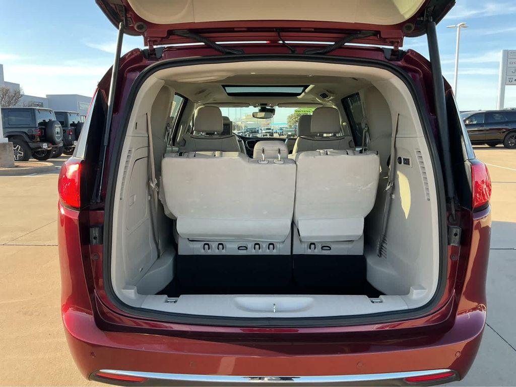 used 2019 Chrysler Pacifica car, priced at $19,425