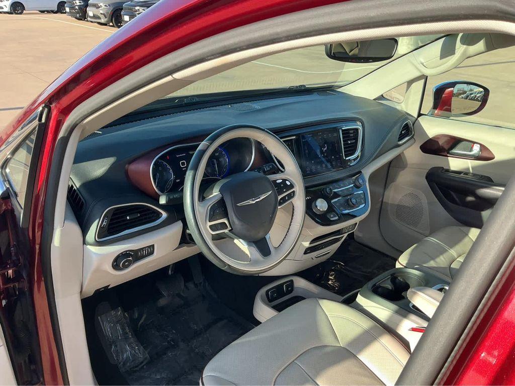 used 2019 Chrysler Pacifica car, priced at $19,425