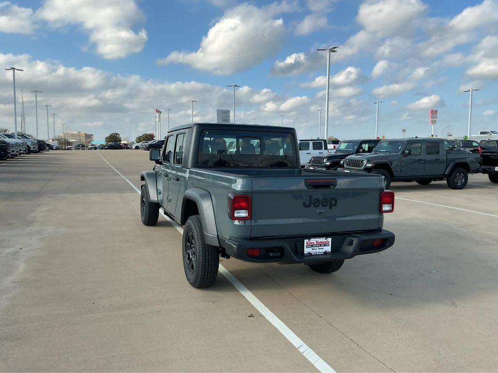 new 2026 Jeep Gladiator car, priced at $43,710