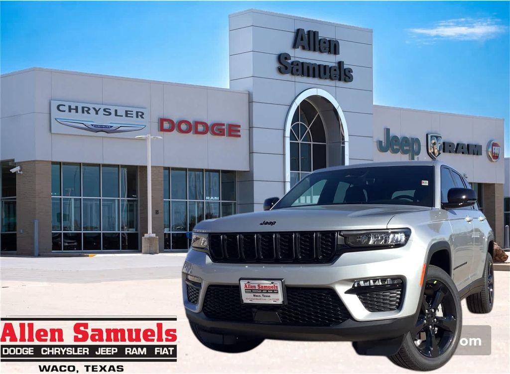 new 2025 Jeep Grand Cherokee car, priced at $44,970