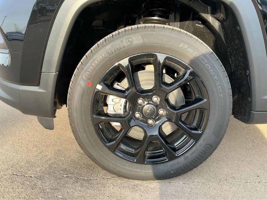 new 2026 Jeep Compass car, priced at $32,805