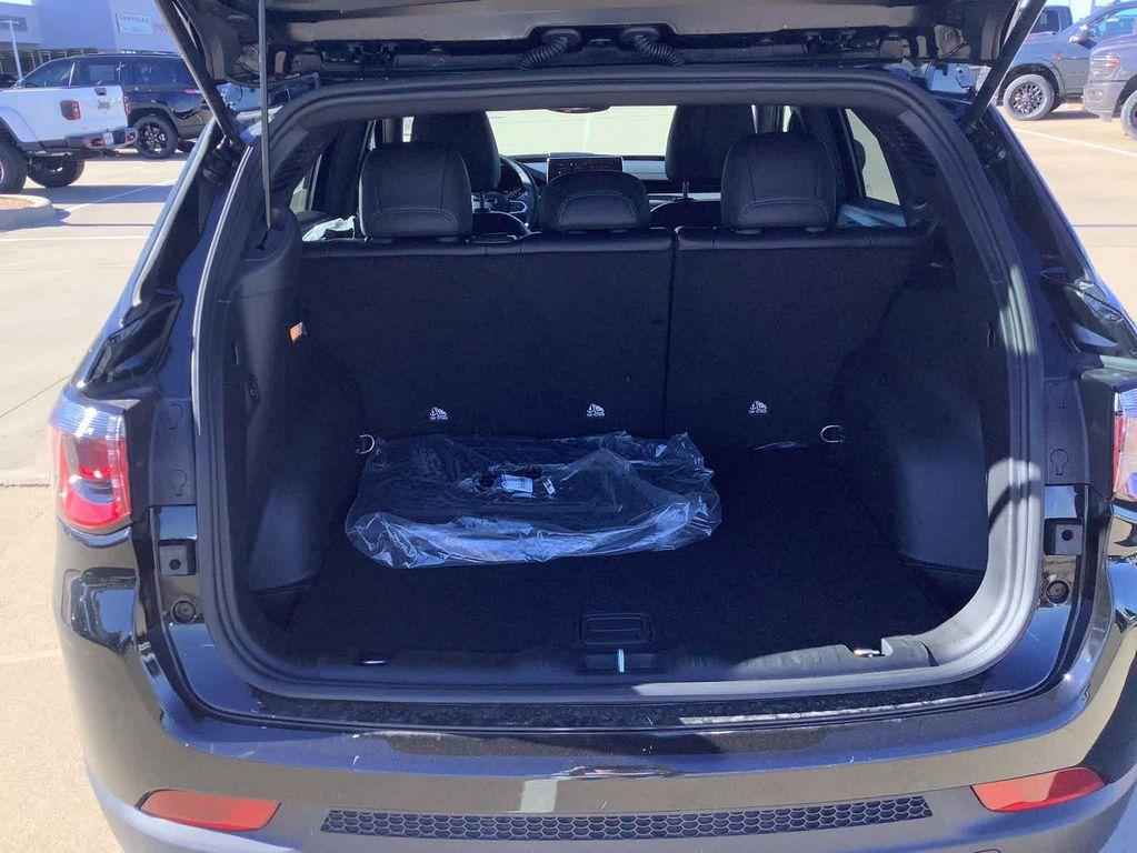 new 2026 Jeep Compass car, priced at $35,560