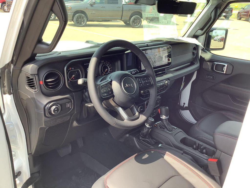 new 2025 Jeep Gladiator car, priced at $50,499