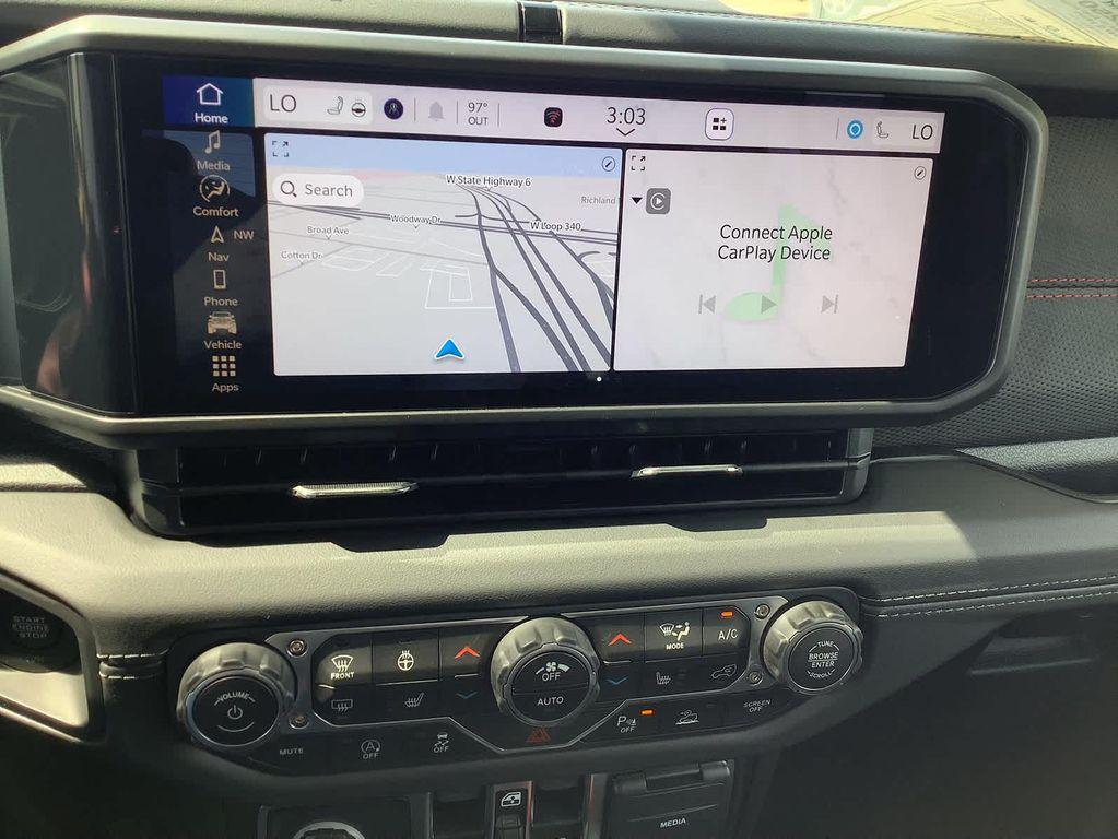 new 2025 Jeep Gladiator car, priced at $50,499