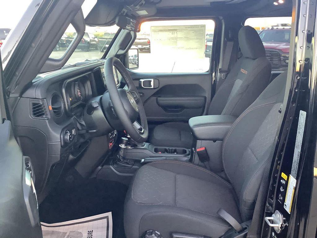 new 2026 Jeep Gladiator car, priced at $57,905