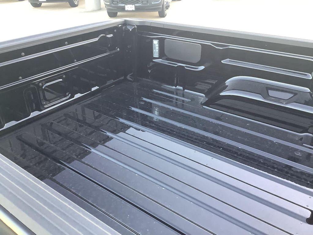 new 2026 Jeep Gladiator car, priced at $57,905