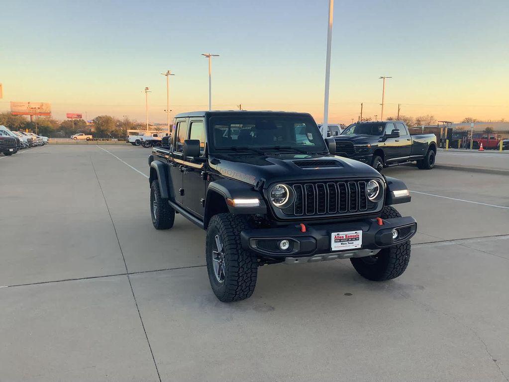 new 2026 Jeep Gladiator car, priced at $57,905