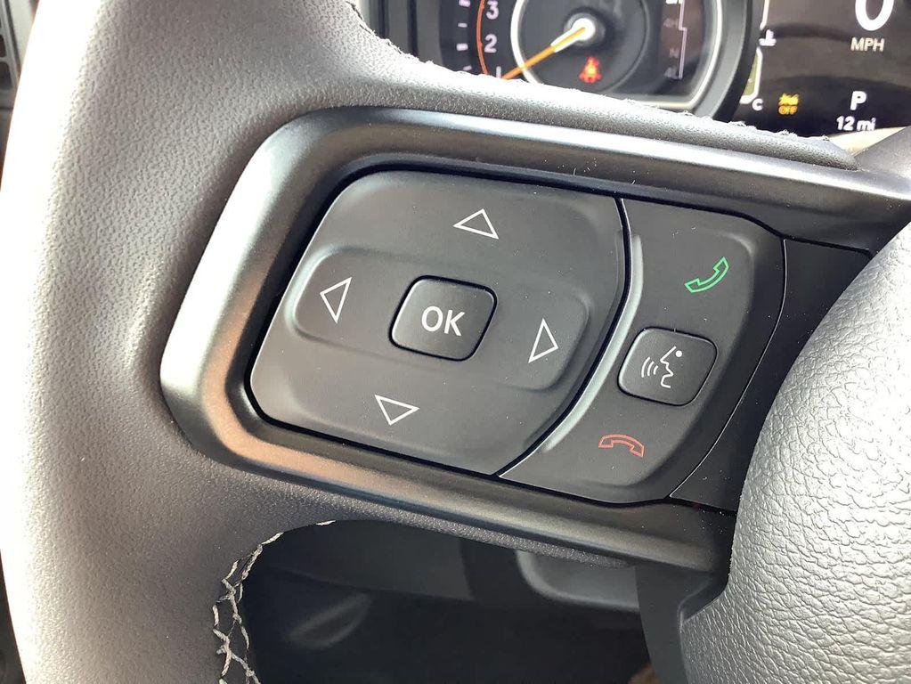 new 2025 Jeep Wrangler car, priced at $45,627