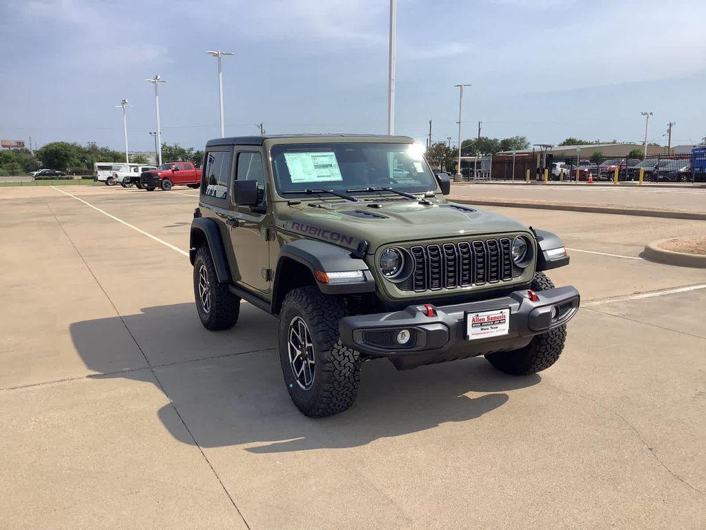 new 2025 Jeep Wrangler car, priced at $45,627