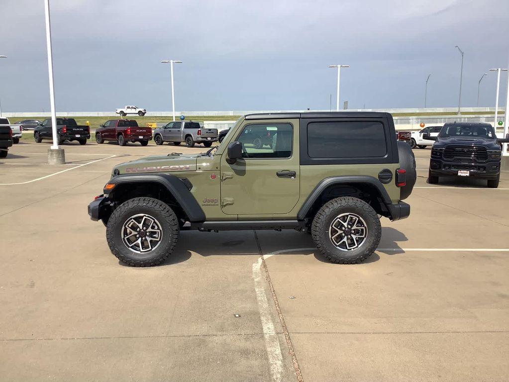 new 2025 Jeep Wrangler car, priced at $45,627