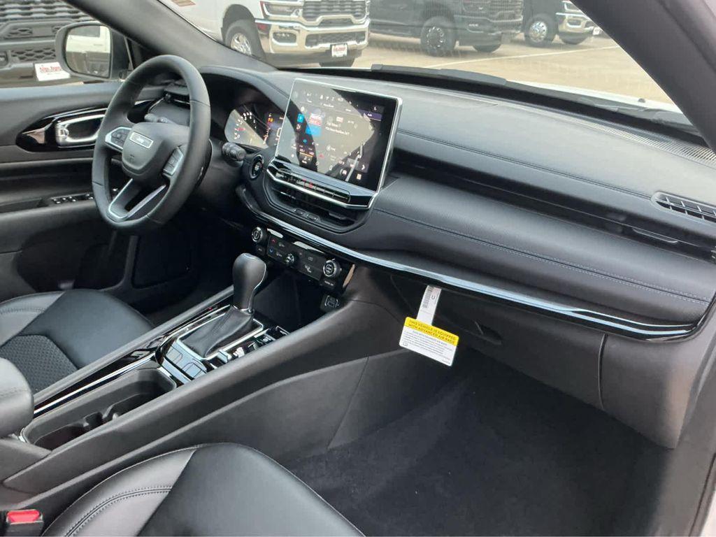 new 2026 Jeep Compass car, priced at $32,210