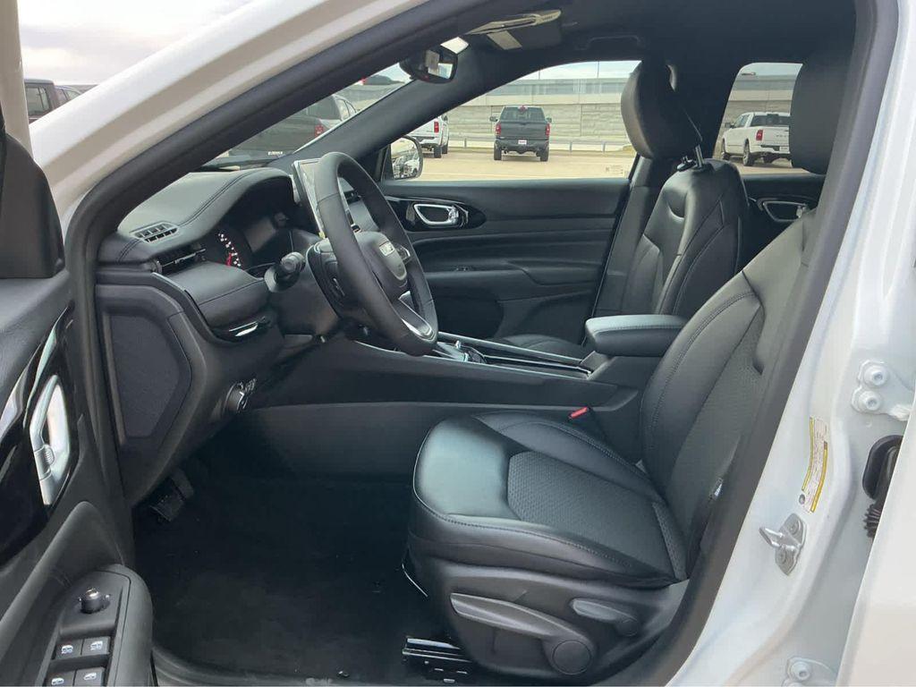 new 2026 Jeep Compass car, priced at $32,210