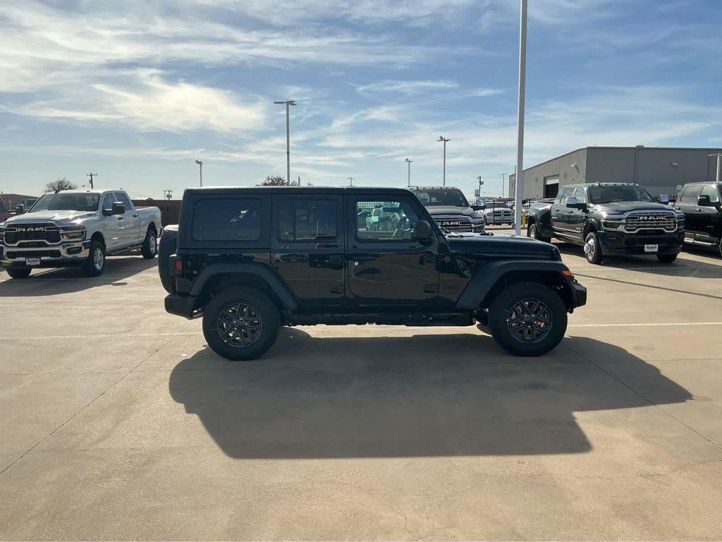new 2026 Jeep Wrangler car, priced at $47,385