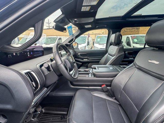 used 2025 Ford Expedition car, priced at $77,822