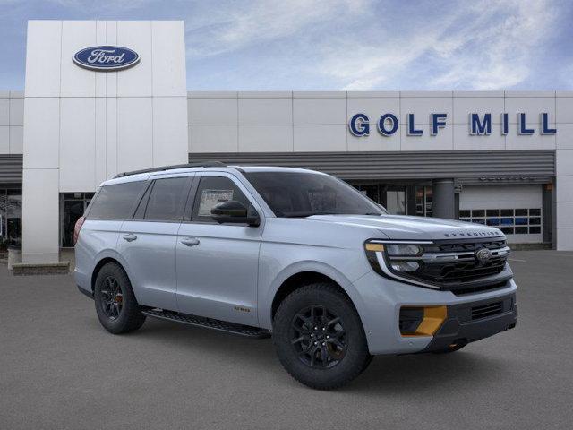 new 2025 Ford Expedition car, priced at $76,617