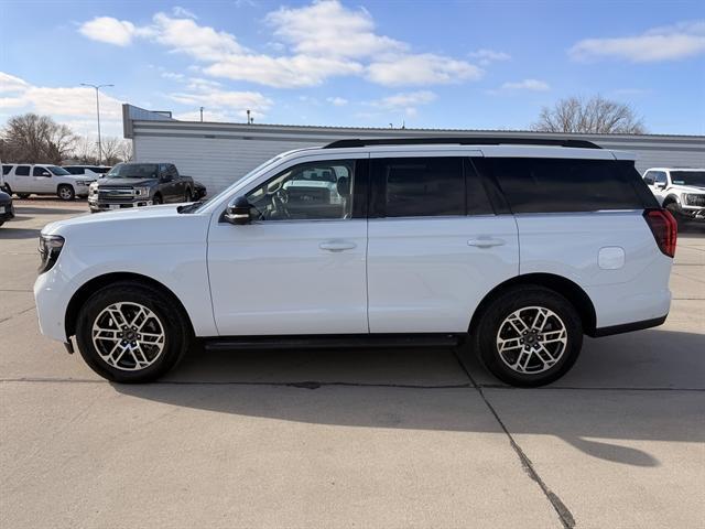 used 2025 Ford Expedition car, priced at $61,490