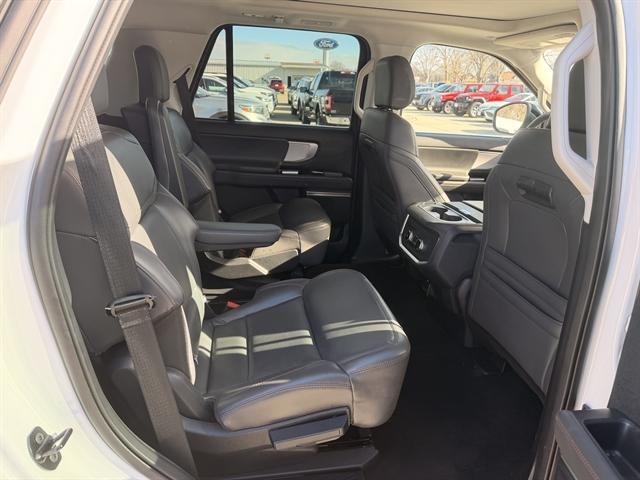 used 2025 Ford Expedition car, priced at $61,490