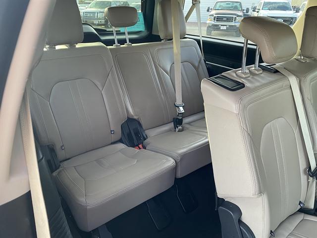 used 2024 Ford Expedition car, priced at $44,990