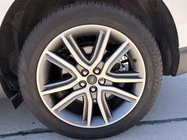 used 2024 Ford Edge car, priced at $39,990