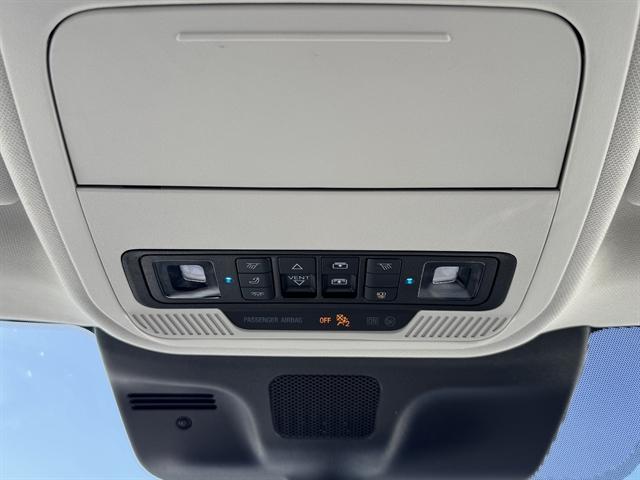 used 2025 Ford Expedition car, priced at $59,990