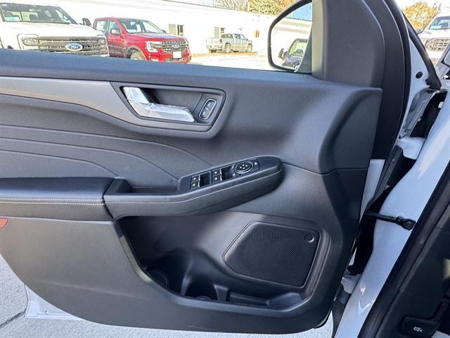 new 2026 Ford Escape PHEV car, priced at $29,990