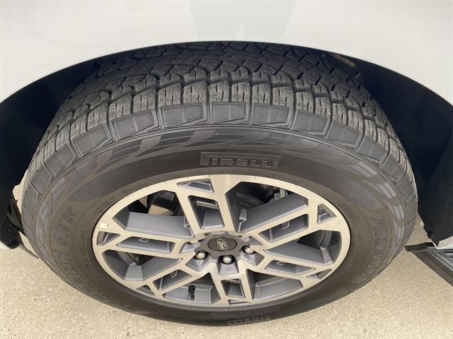 used 2025 Ford Expedition car, priced at $63,990