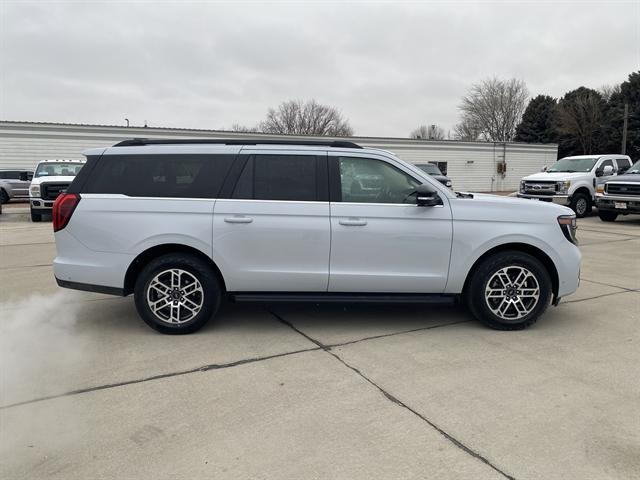 used 2025 Ford Expedition car, priced at $63,990