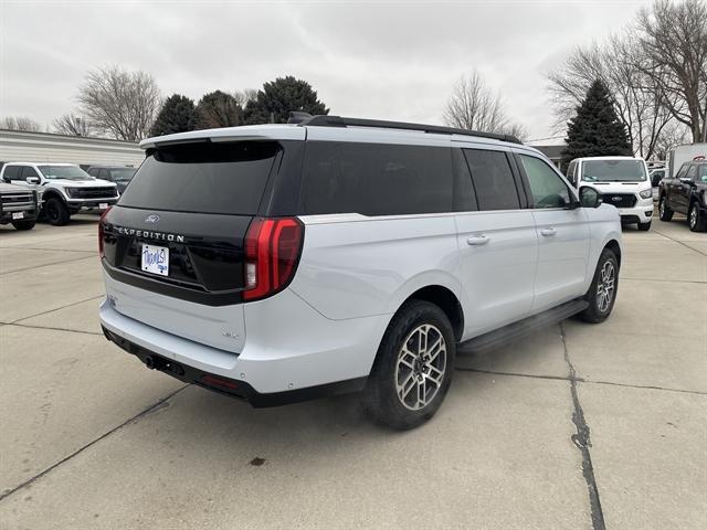 used 2025 Ford Expedition car, priced at $63,990