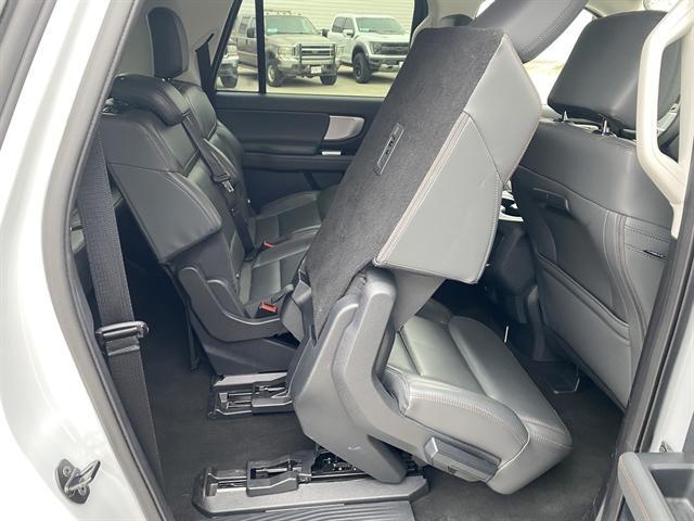 used 2025 Ford Expedition car, priced at $63,990