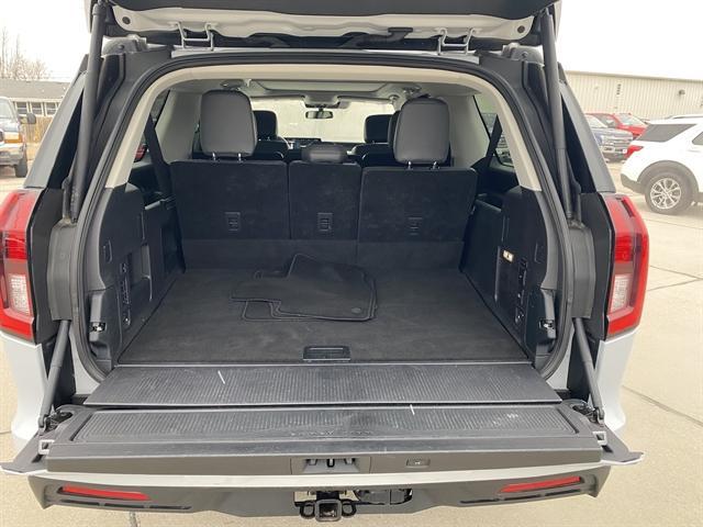 used 2025 Ford Expedition car, priced at $63,990