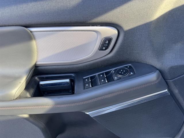 used 2025 Ford Expedition car, priced at $63,990