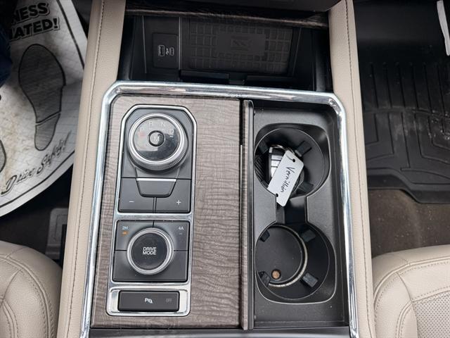 used 2021 Ford Expedition car, priced at $32,490