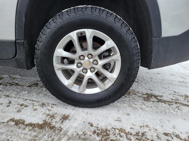 used 2018 Chevrolet Traverse car, priced at $16,990