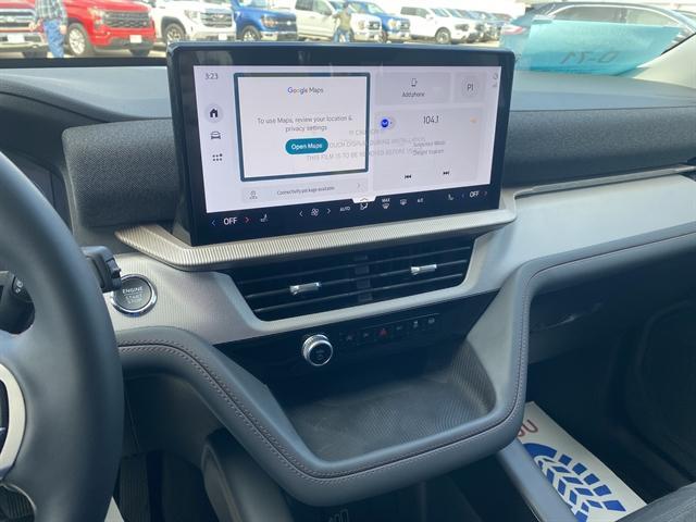 new 2026 Ford Explorer car, priced at $39,990