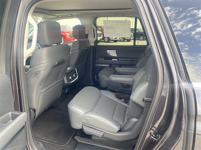 new 2026 Ford Expedition Max car, priced at $71,613