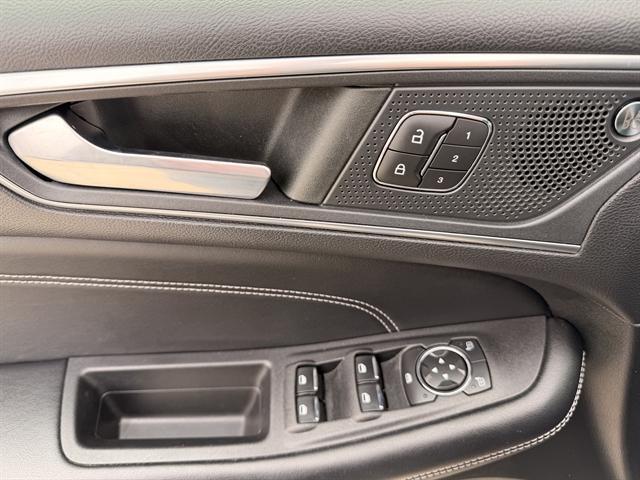 used 2022 Ford Edge car, priced at $22,490