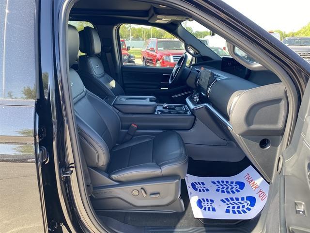 new 2026 Ford Expedition car, priced at $75,787
