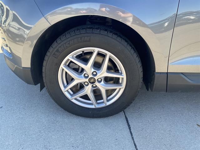 used 2024 Ford Edge car, priced at $29,990