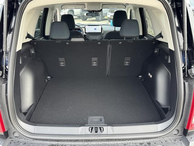 new 2025 Ford Bronco Sport car, priced at $32,739