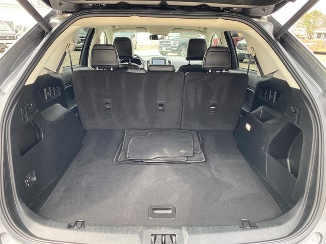 used 2023 Ford Edge car, priced at $30,990