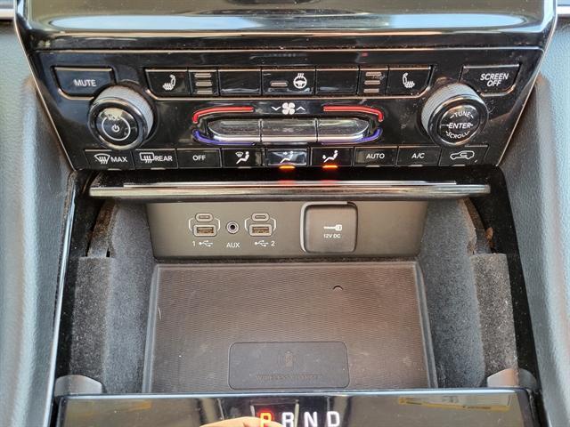 used 2022 Jeep Grand Cherokee L car, priced at $27,490