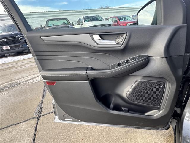 new 2026 Ford Escape PHEV car, priced at $29,990